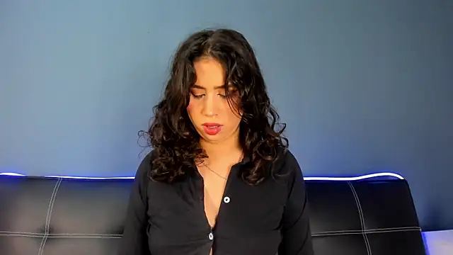 Snapshot of purplay_98 chatting on 11/18/25, 12:38 purplay 98 online show from 11/18/25, 12:38