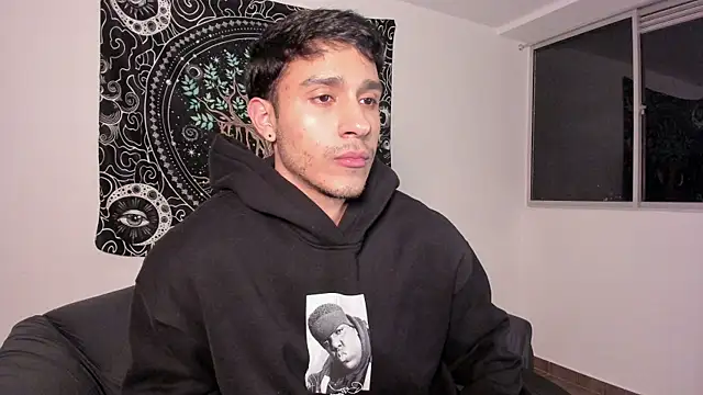 Snapshot of JayMarcos_ chatting on 02/26/25, 02:04 JayMarcos online show from 02/26/25, 02:04