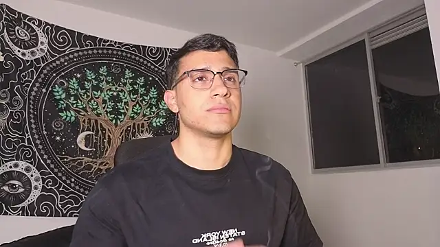 JayMarcos  online show from 10/07/25, 01:03