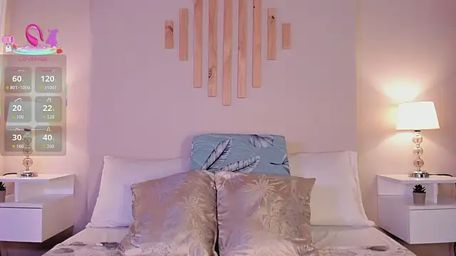 VictoriaNoah  online show from 10/18/25, 07:25