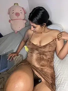 cloe small online show from 02/23/25, 11:47