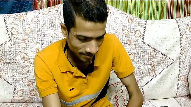Snapshot of Alex_Suman25 chatting on 02/12/25, 12:44 Alex Suman25 online show from 02/12/25, 12:44