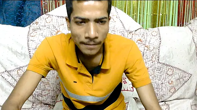 Snapshot of Alex_Suman25 chatting on 02/17/25, 11:34 Alex Suman25 online show from 02/17/25, 11:34