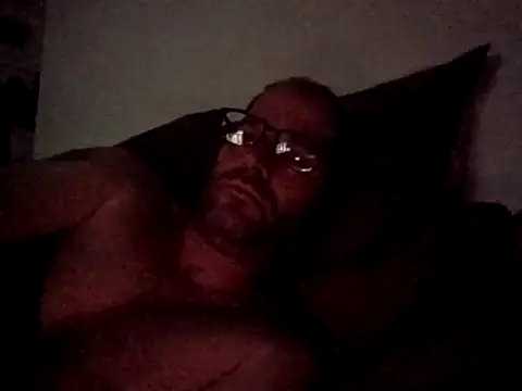 Snapshot of crazycam619 chatting on 10/26/25, 06:41 crazycam619 online show from 10/26/25, 06:41