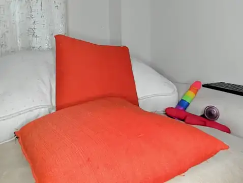 Snapshot of Mamii_water chatting on 10/30/25, 06:26 Mamii water online show from 10/30/25, 06:26