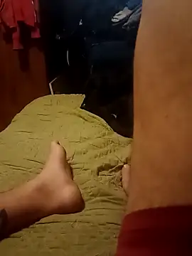 Uruguayo1988 online show from 11/16/25, 07:25