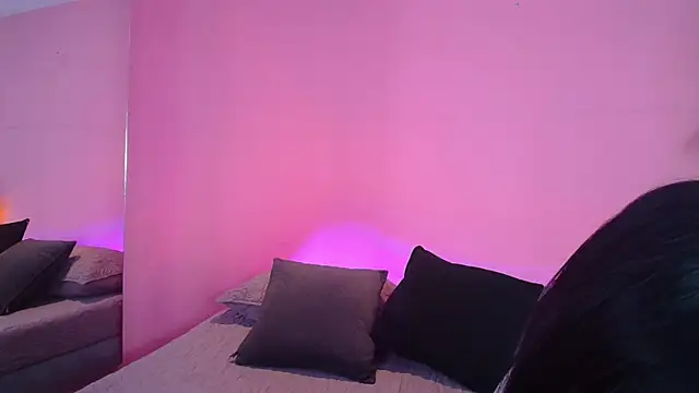 Nicolette ks  online show from 01/06/25, 12:57