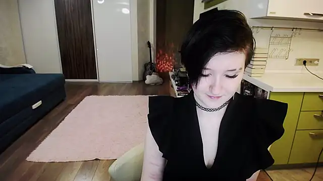Snapshot of Kira_Bakker chatting on 02/02/25, 01:55 Kira Bakker online show from 02/02/25, 01:55