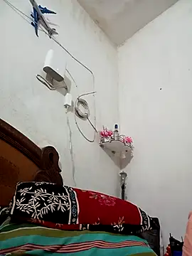 Snapshot of nitasahu chatting on 10/08/25, 04:15 nitasahu online show from 10/08/25, 04:15