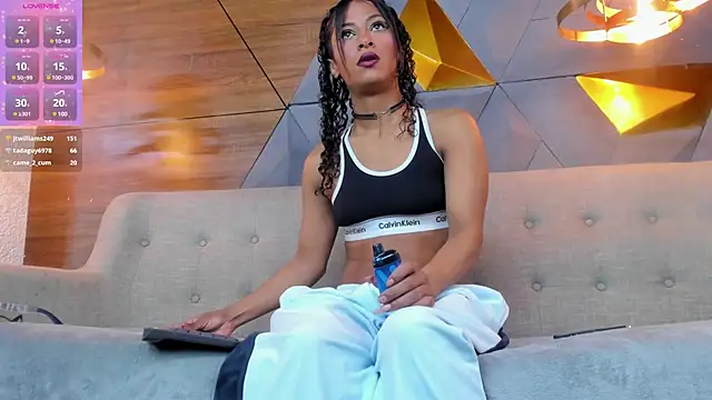 sarah banks1 online show from 01/23/25, 07:07