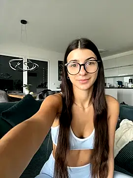 Wildberry  online show from 11/10/25, 09:08