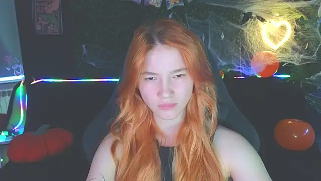 erikabrian online show from 10/28/25, 02:04