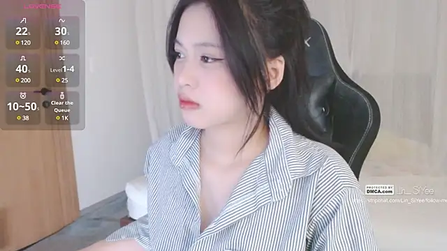 Snapshot of Lin_SiYee chatting on 01/14/25, 10:06 Lin SiYee online show from 01/14/25, 10:06