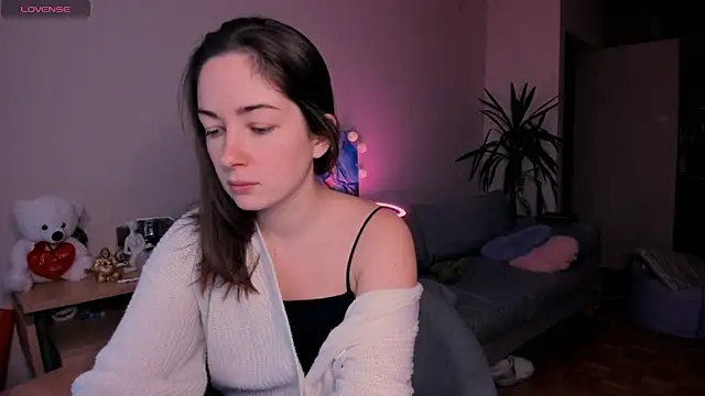 Snapshot of cClandesTina chatting on 12/04/24, 02:04 cClandesTina online show from 12/04/24, 02:04