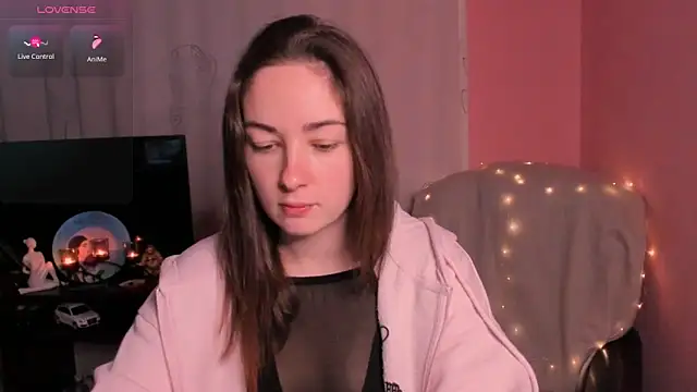 Snapshot of cClandesTina chatting on 01/24/25, 09:26 cClandesTina online show from 01/24/25, 09:26