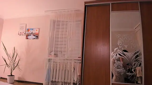 Snapshot of cClandesTina chatting on 09/13/25, 07:13 cClandesTina online show from 09/13/25, 07:13