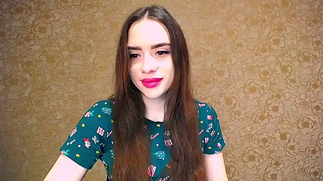 Snapshot of _your_fantasy_girl chatting on 02/05/25, 12:49 your fantasy girl online show from 02/05/25, 12:49