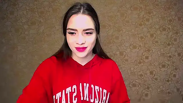 Snapshot of _your_fantasy_girl chatting on 02/08/25, 04:14 your fantasy girl online show from 02/08/25, 04:14