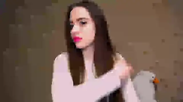 Snapshot of _your_fantasy_girl chatting on 03/08/25, 03:56 your fantasy girl online show from 03/08/25, 03:56