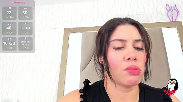 ThyaraJhons online show from 03/15/25, 11:51