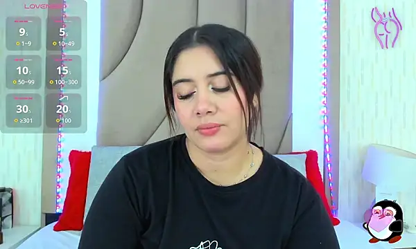 ThyaraJhons online show from 09/24/25, 12:19