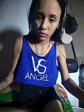 The-quee22 online show from 11/07/25, 07:58