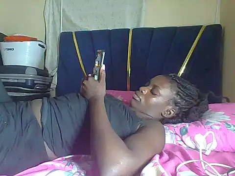 awino001 online show from 11/20/25, 02:12