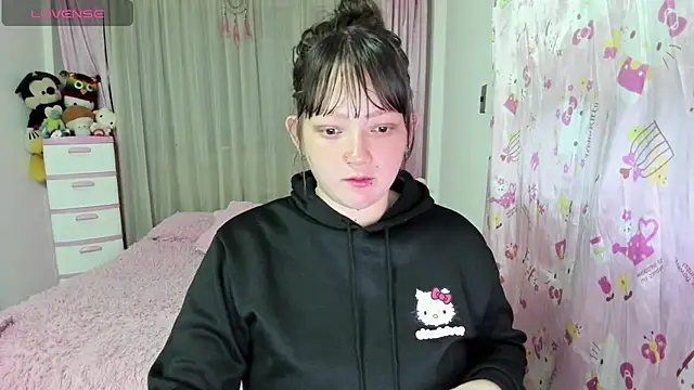 Snapshot of pamela_tcw chatting on 09/23/25, 05:54 pamela tcw online show from 09/23/25, 05:54