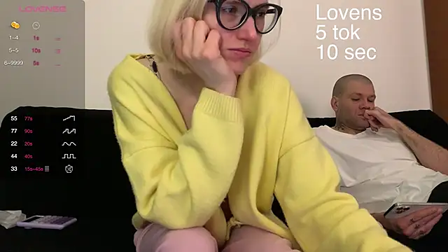 Sexy Sweets online show from 10/15/25, 10:32