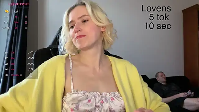 Sexy Sweets online show from 10/22/25, 07:41