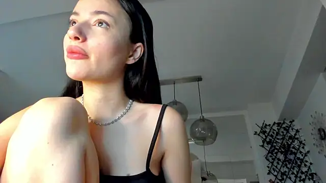 Snapshot of IreneVON chatting on 01/29/25, 05:09 IreneVON online show from 01/29/25, 05:09