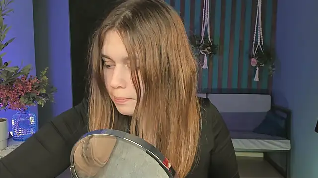 FioraMarmoris online show from 10/05/25, 05:50