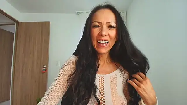 Kasandra Mature  online show from 12/31/24, 12:57