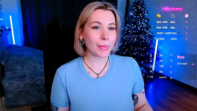 Snapshot of Blueberry-baby chatting on 01/05/25, 08:00 Blueberry-baby online show from 01/05/25, 08:00