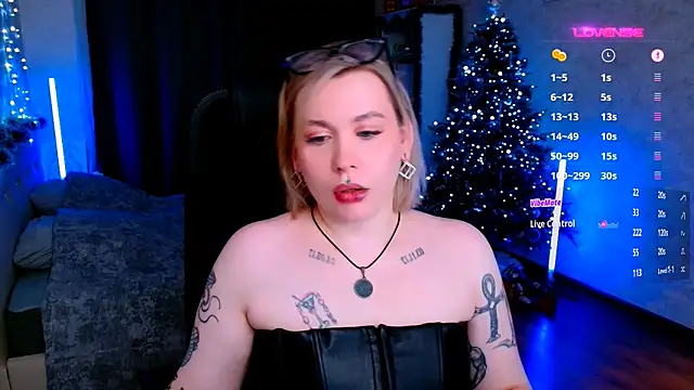 Snapshot of Blueberry-baby chatting on 01/13/25, 07:31 Blueberry-baby online show from 01/13/25, 07:31