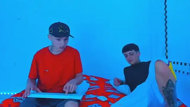 HOT boy2025 online show from 01/10/25, 02:14