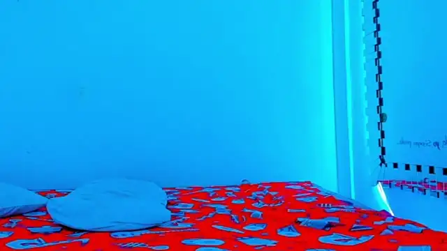 HOT boy2025 online show from 03/04/25, 10:27