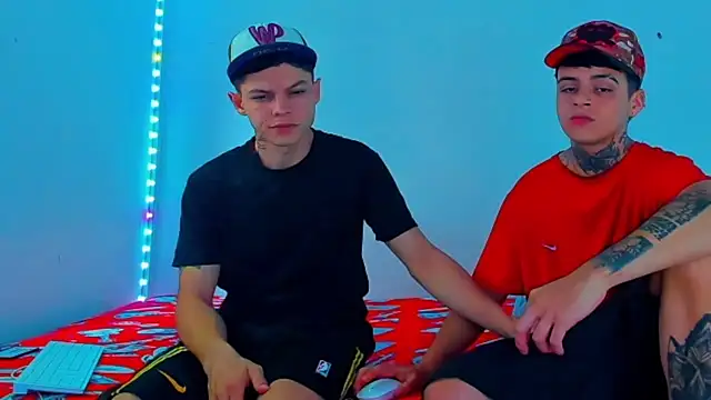 HOT boy2025 online show from 03/17/25, 09:23