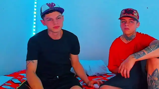 HOT boy2025 online show from 03/18/25, 12:27