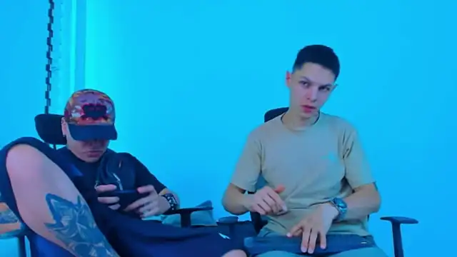 HOT boy2025 online show from 11/08/25, 12:55