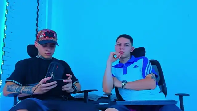 HOT boy2025 online show from 11/08/25, 11:36