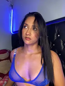 Snapshot of mailyreid chatting on 03/16/25, 03:47 mailyreid online show from 03/16/25, 03:47