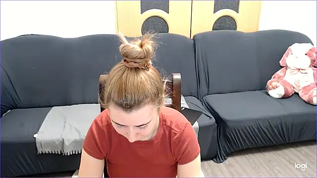 VioletaFlower7 online show from 01/23/25, 10:54