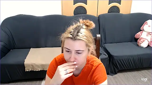 VioletaFlower7 online show from 03/10/25, 05:50