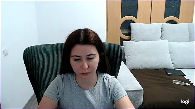 VioletaFlower7 online show from 10/06/25, 02:36