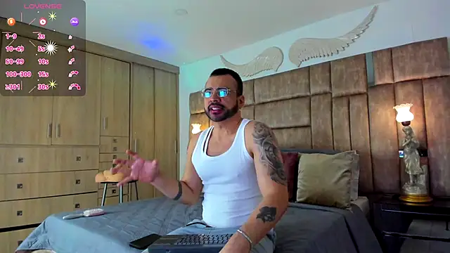 petterwilly1 online show from 10/19/25, 03:12