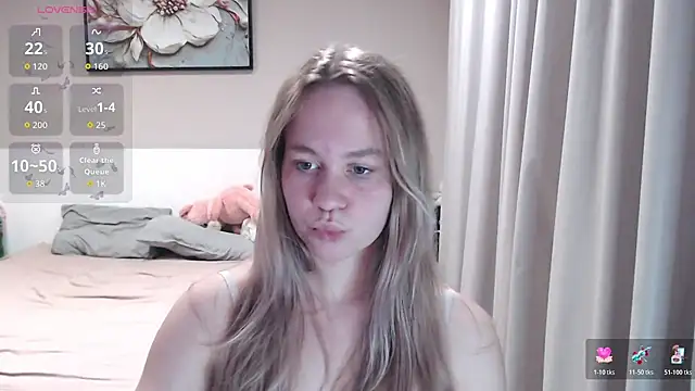 Snapshot of annabel8 chatting on 10/25/25, 08:36 annabel8 online show from 10/25/25, 08:36