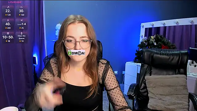 Snapshot of liana_kisses chatting on 02/03/25, 03:38 liana kisses online show from 02/03/25, 03:38