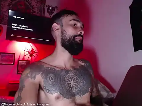 Snapshot of Franckstein chatting on 11/22/25, 10:47 Franckstein online show from 11/22/25, 10:47