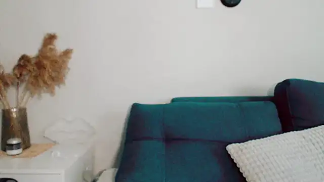 Snapshot of AliseSexyDoll777 chatting on 09/15/25, 03:01 AliseSexyDoll777 online show from 09/15/25, 03:01